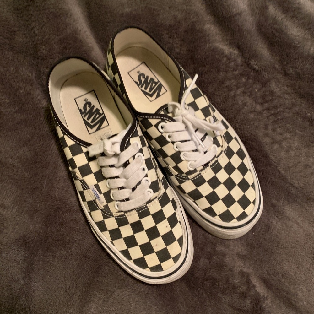 Checkerboard authentic vans